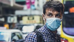 Νεκροί, θνησιμότητα ανά ηλικία: Αντέχεις να διαβάσεις τα πραγματικά νούμερα του κορωνοϊού;