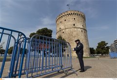 Οριστική έξοδο από το Lockdown αρχές Ιουλίου προβλέπει μοντέλο του ΑΠΘ