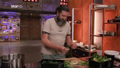 Δεν τον κατάλαβαν: Θεός παίκτης του Master Chef κάνει αυτό που οι κριτές σιχαίνονται περισσότερο (Vid)