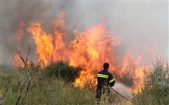 Πολύ υψηλός κίνδυνος πυρκαγιάς για σήμερα Κυριακή